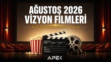 Ağustos 2026 vizyon filmlerini temsil eden sinema salonunda klaket, film makarası ve patlamış mısır bulunan editoryal kapak görseli.